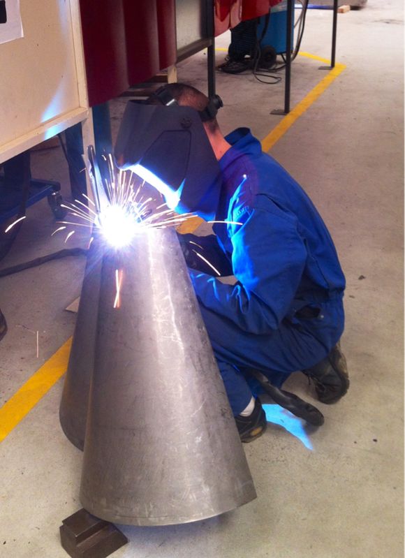 Dernière ligne droite pour la fabrication des cendriers!